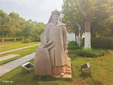 吉水縣文化公園人文雕像